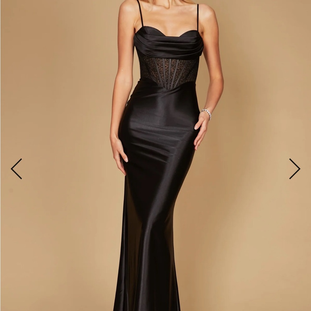 Sophisticated Strapless Black Dress